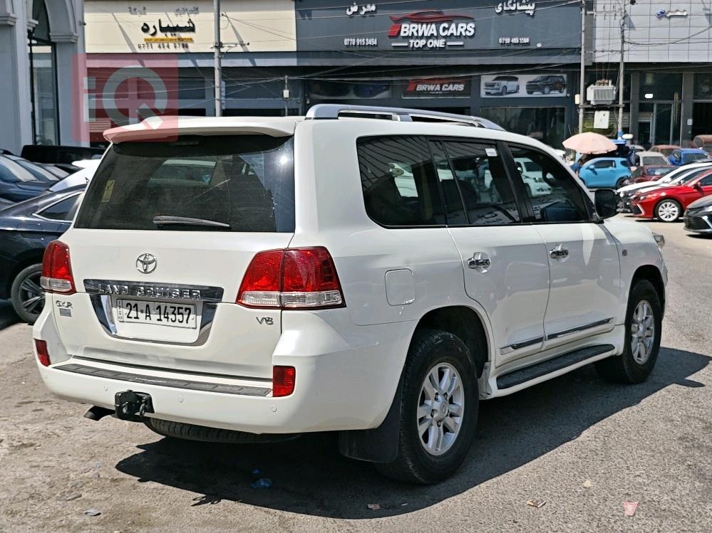 تويوتا لاندكروزر